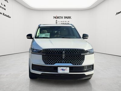 2027 Lincoln Navigator Reserve