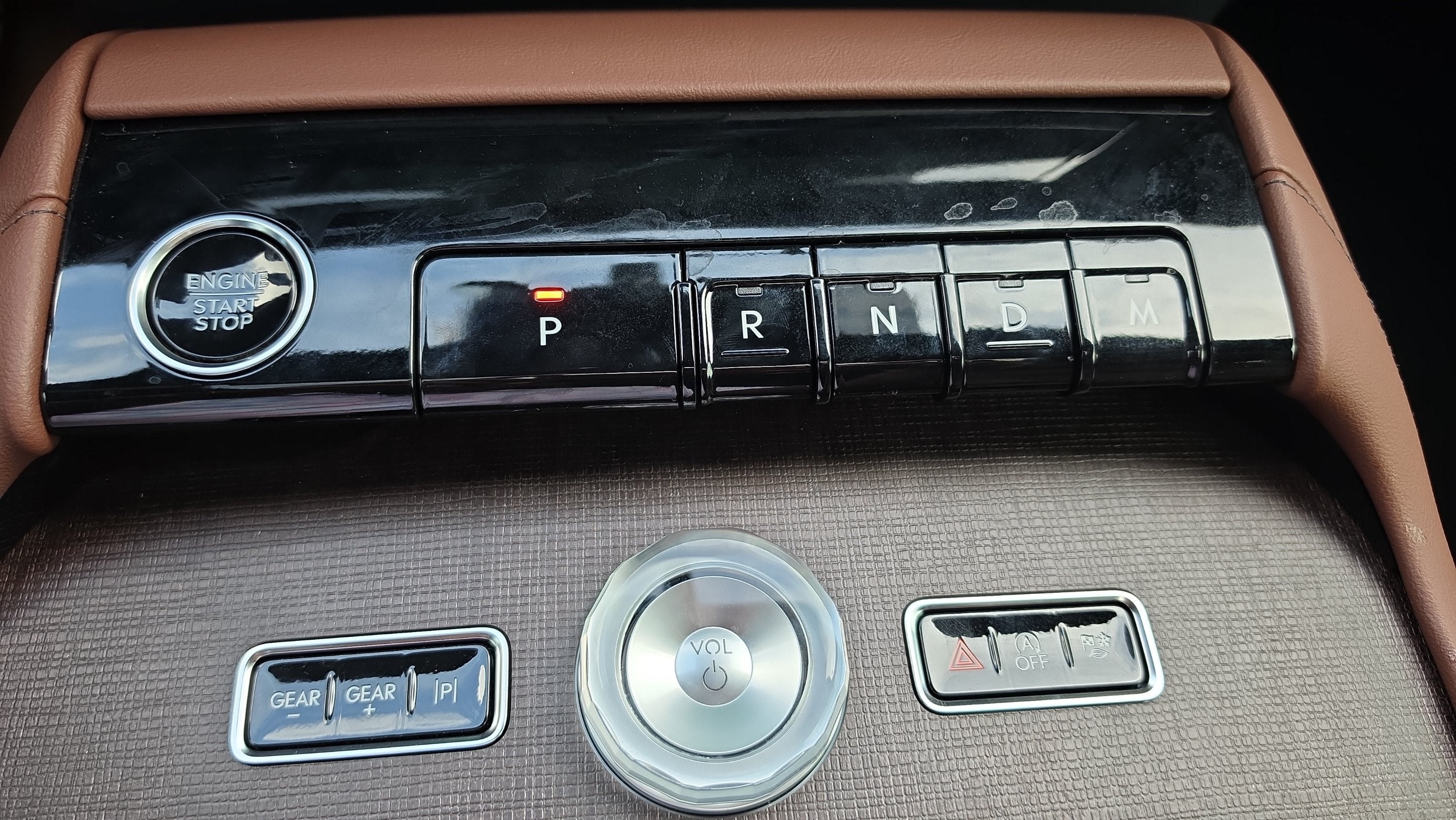2027 Lincoln Navigator Reserve