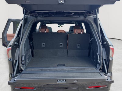 2027 Lincoln Navigator Reserve