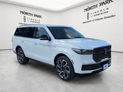 2027 Lincoln Navigator Reserve