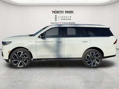 2027 Lincoln Navigator Reserve