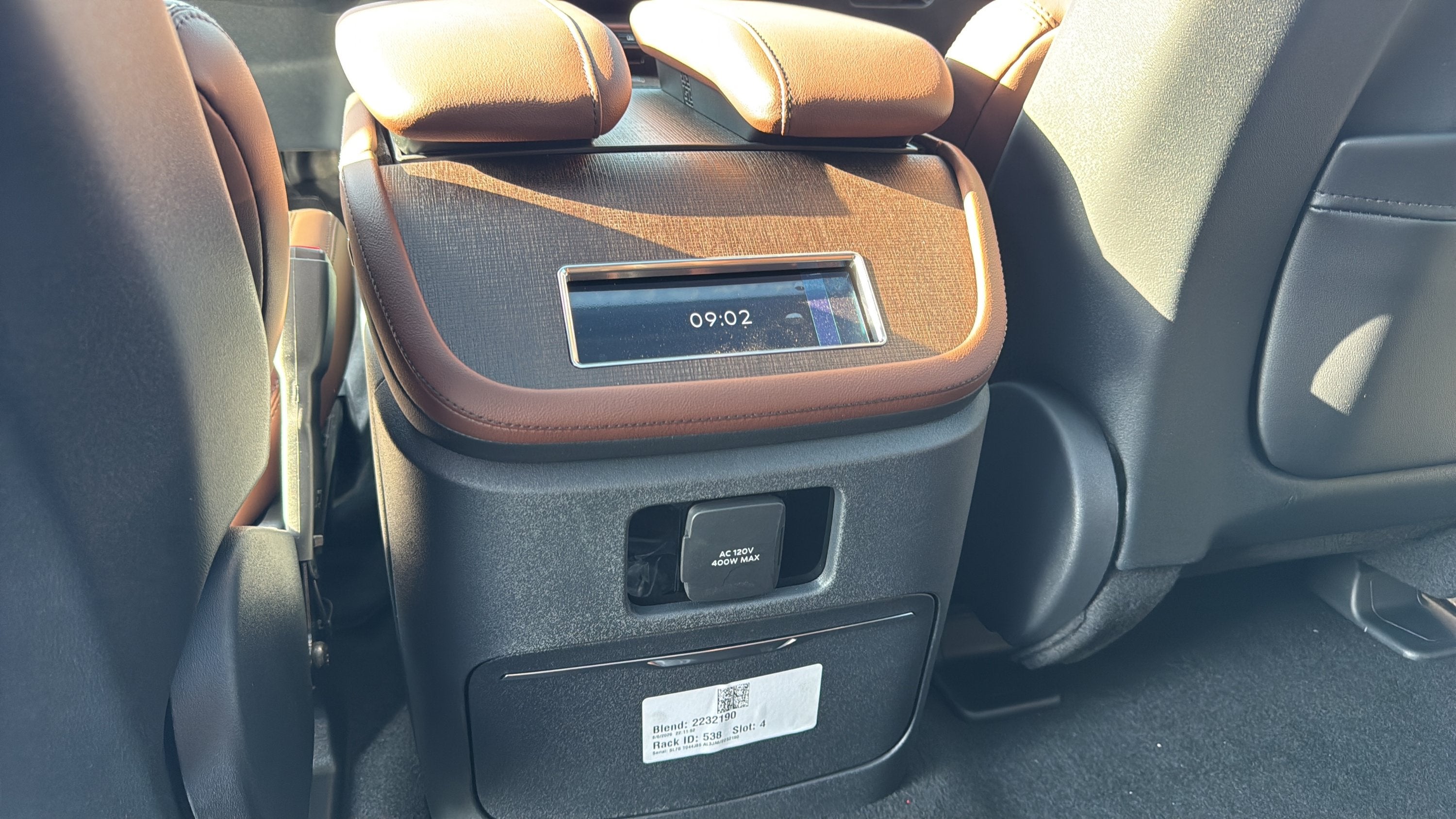 2027 Lincoln Navigator Reserve