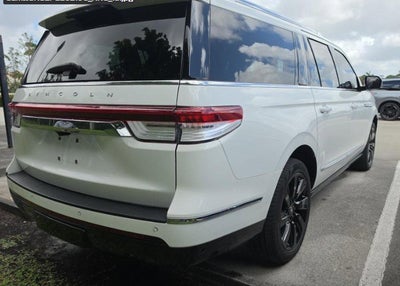 2023 Lincoln Navigator L Reserve