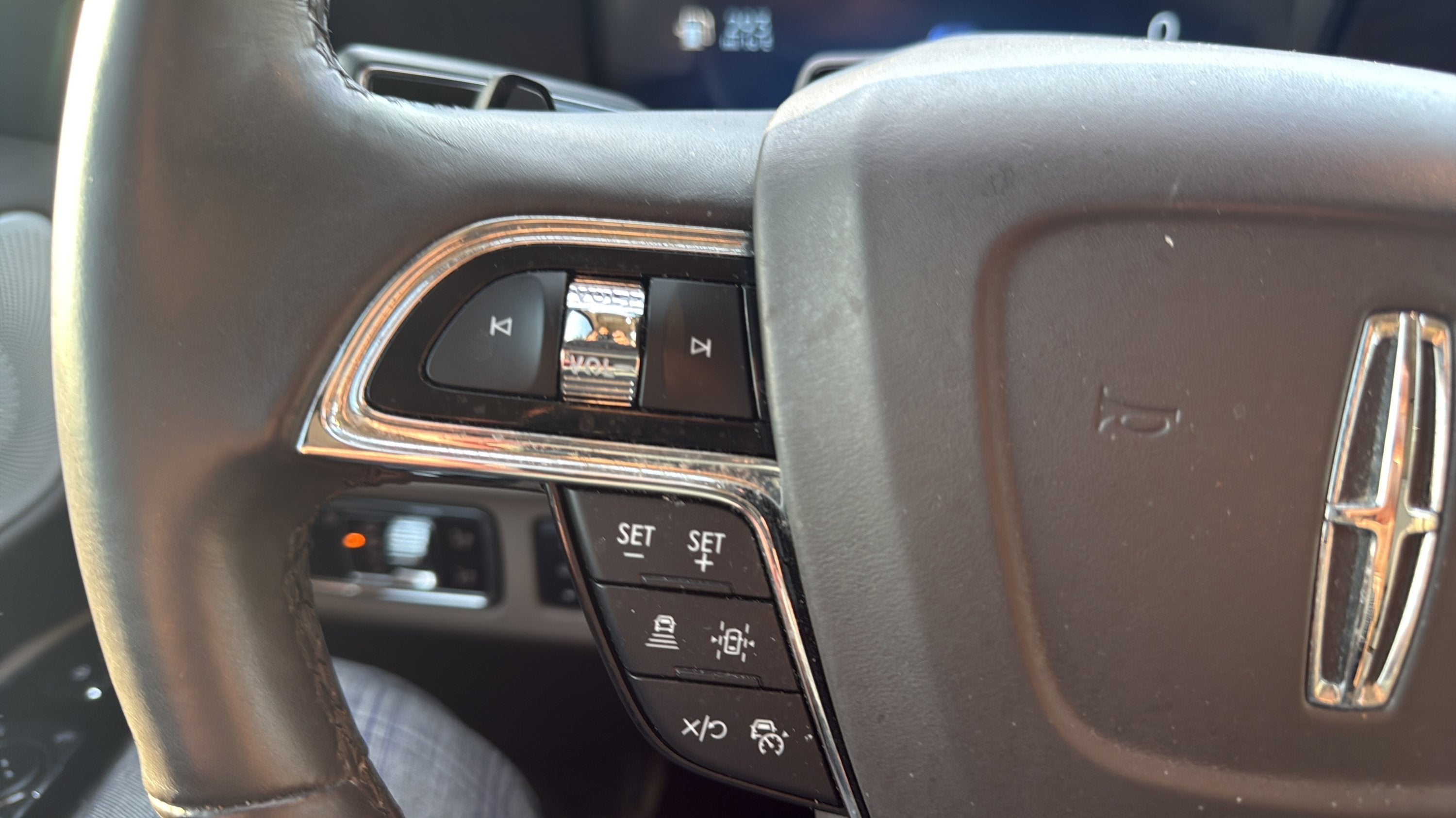 2023 Lincoln Navigator L Reserve