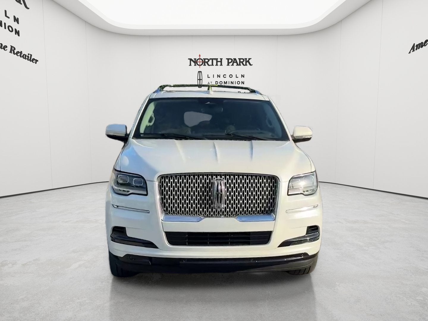 2023 Lincoln Navigator L Reserve