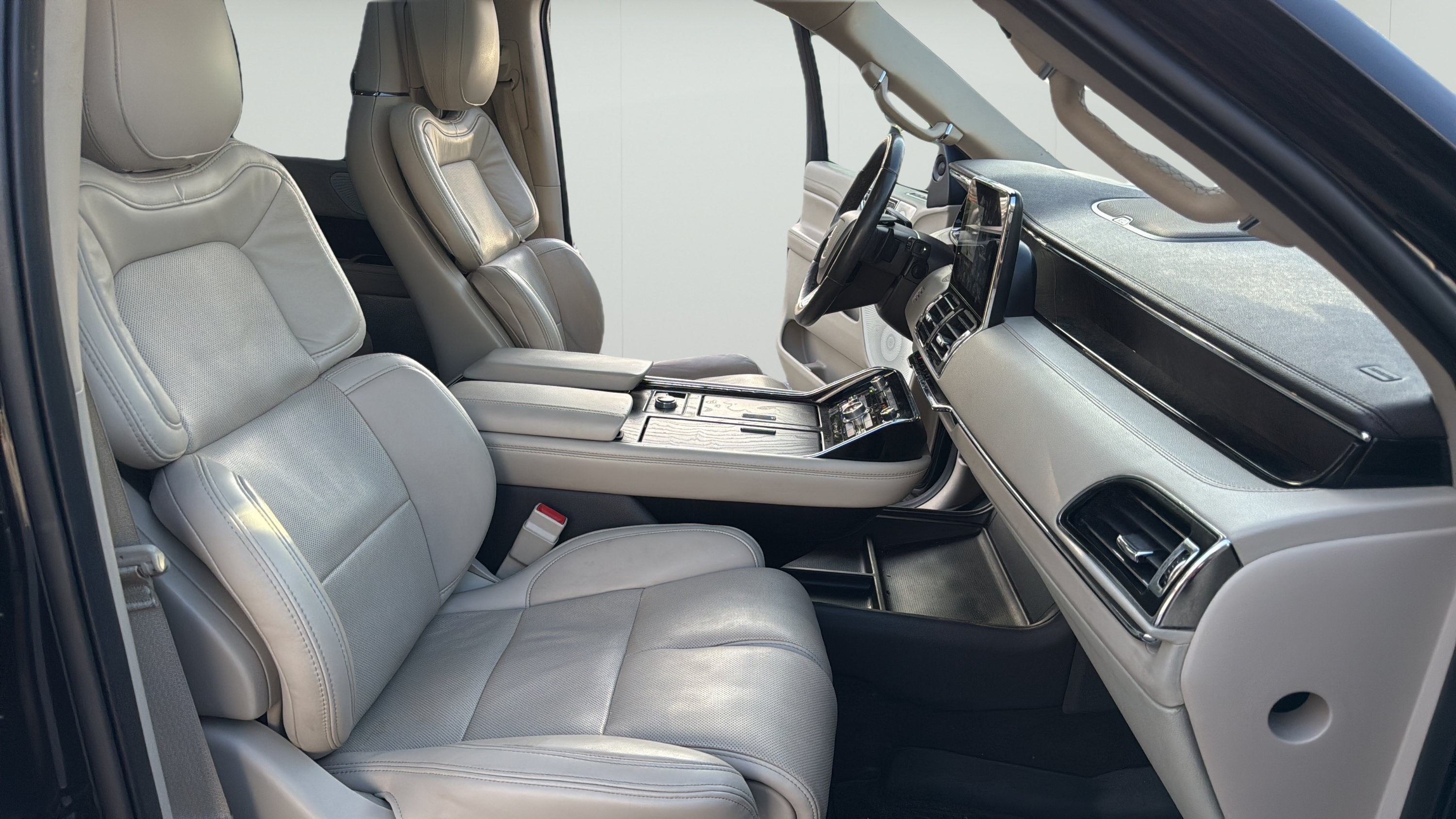 2021 Lincoln Navigator L Reserve