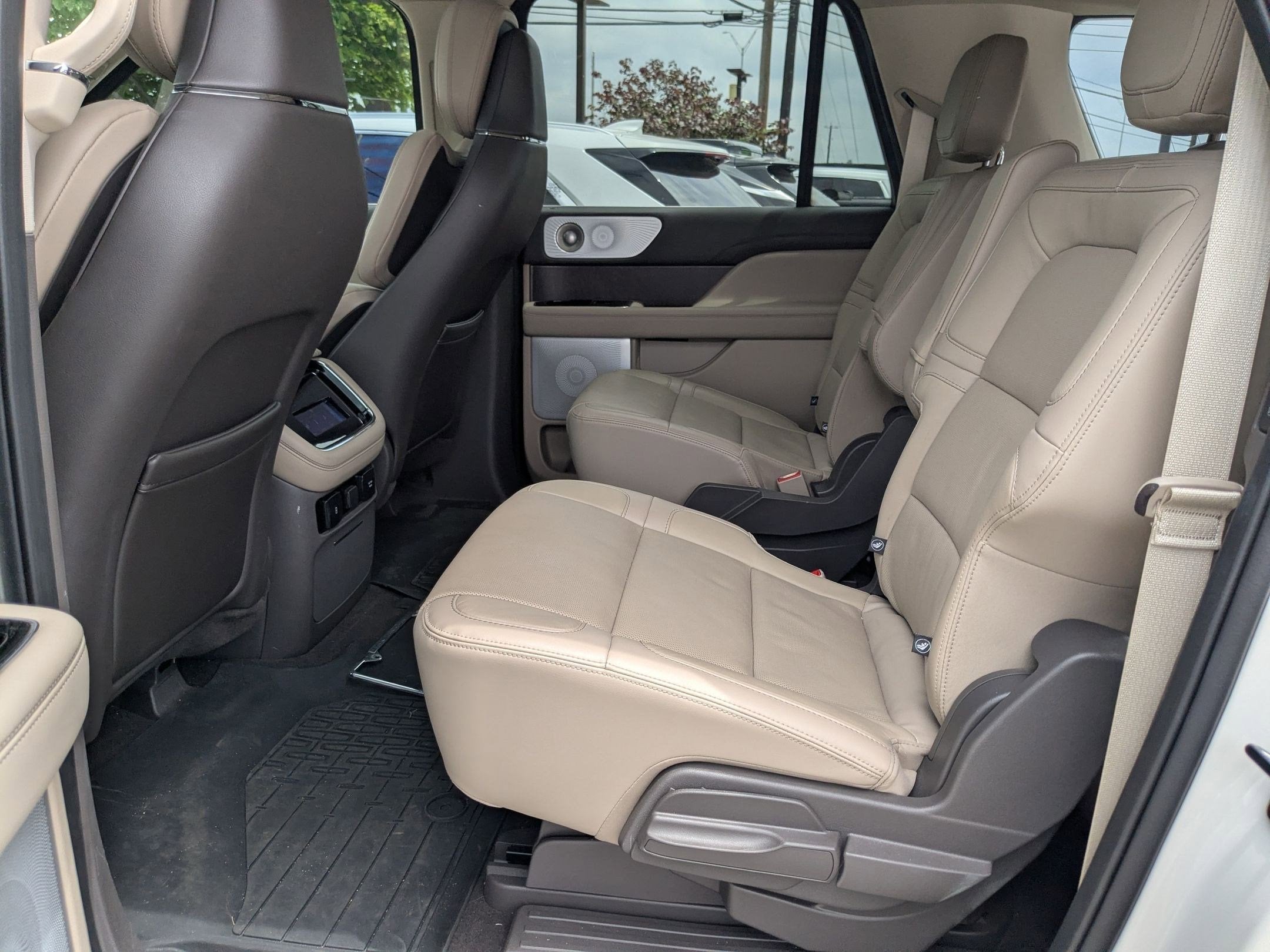 2023 Lincoln Navigator L Reserve