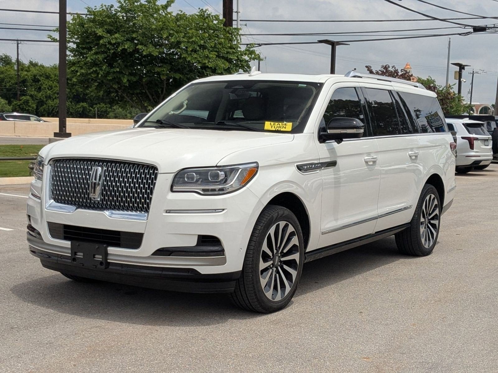 2023 Lincoln Navigator L Reserve