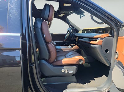 2025 Lincoln Navigator L Reserve