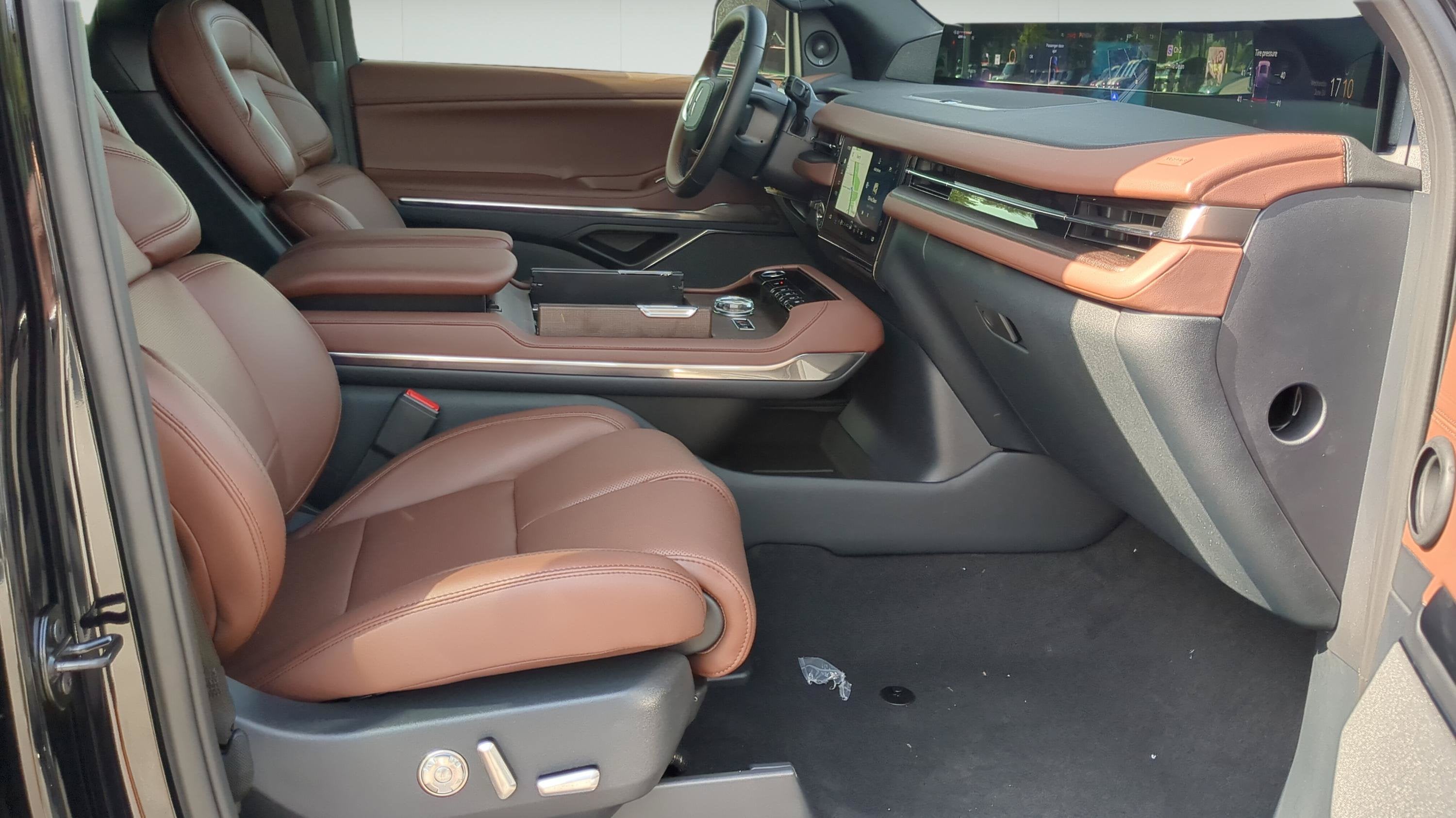 2026 Lincoln Navigator L Reserve