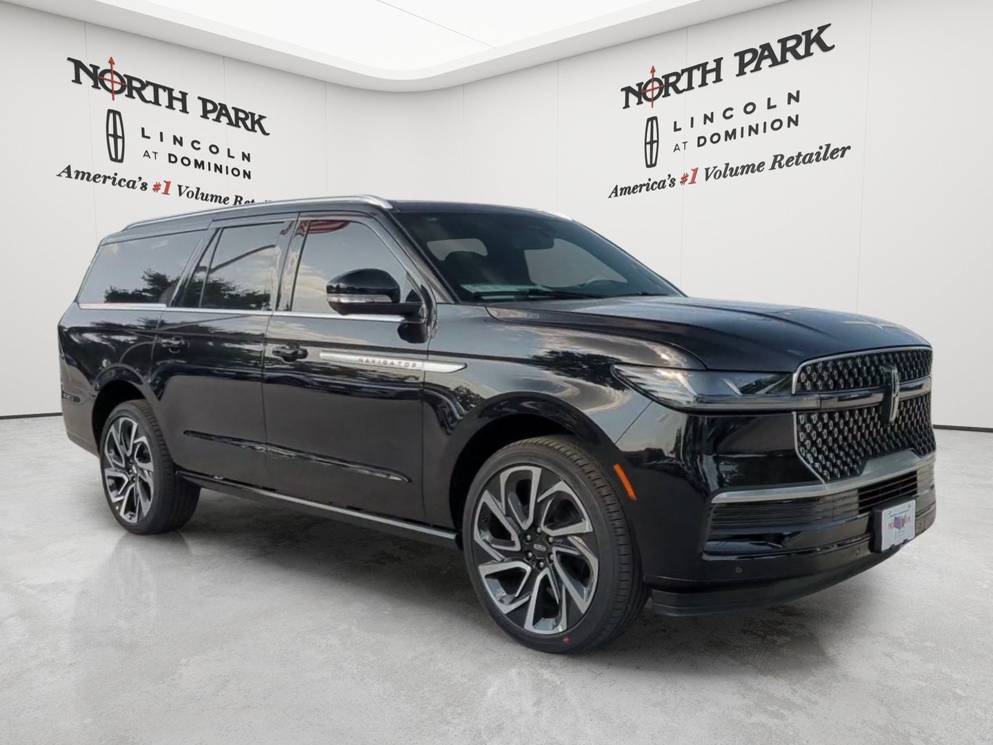 2026 Lincoln Navigator L Reserve