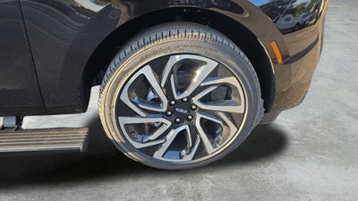 2027 Lincoln Navigator L Reserve