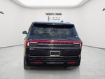 2027 Lincoln Navigator L Reserve