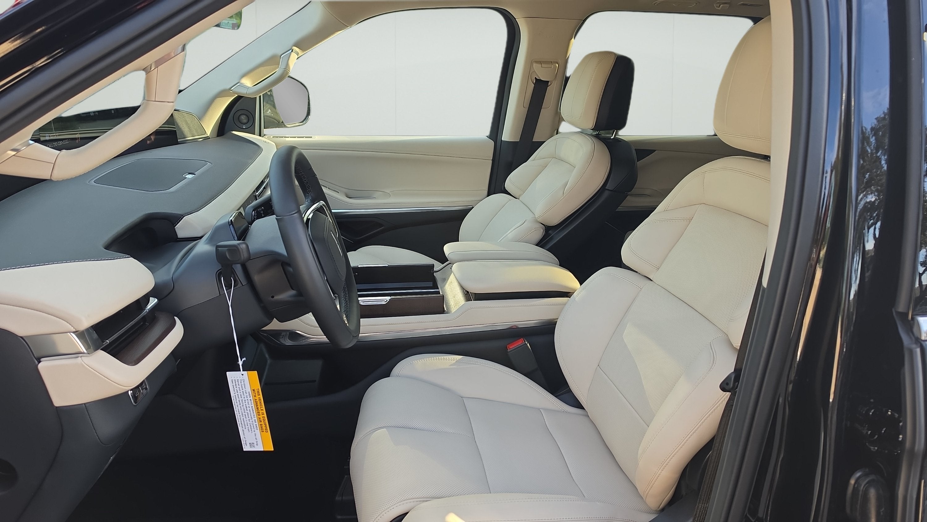 2027 Lincoln Navigator L Reserve