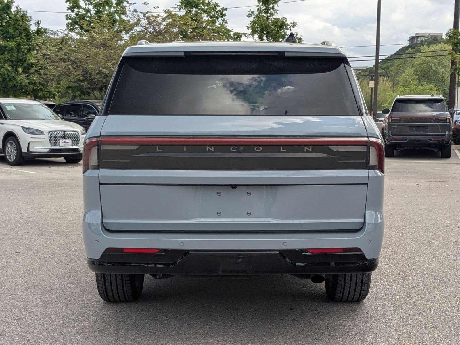 2025 Lincoln Navigator L Reserve