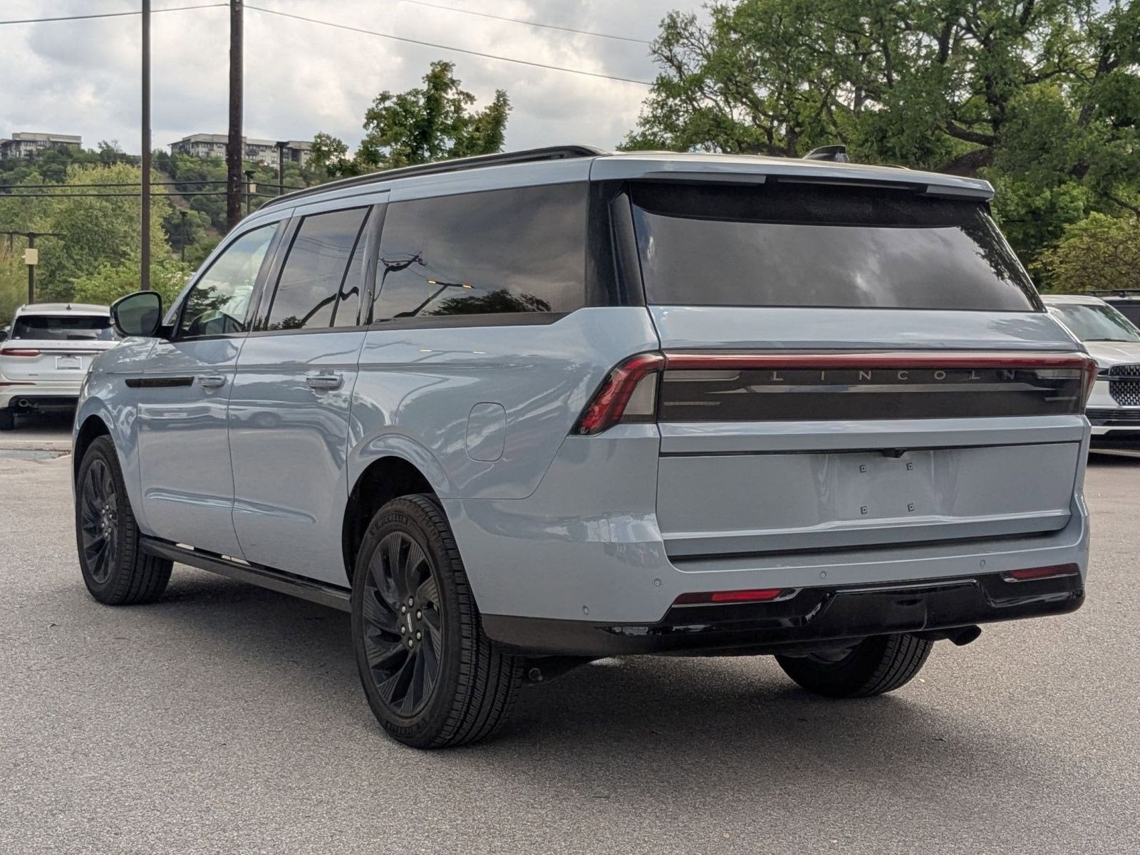 2025 Lincoln Navigator L Reserve