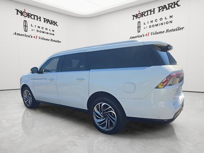 2025 Lincoln Navigator L Reserve