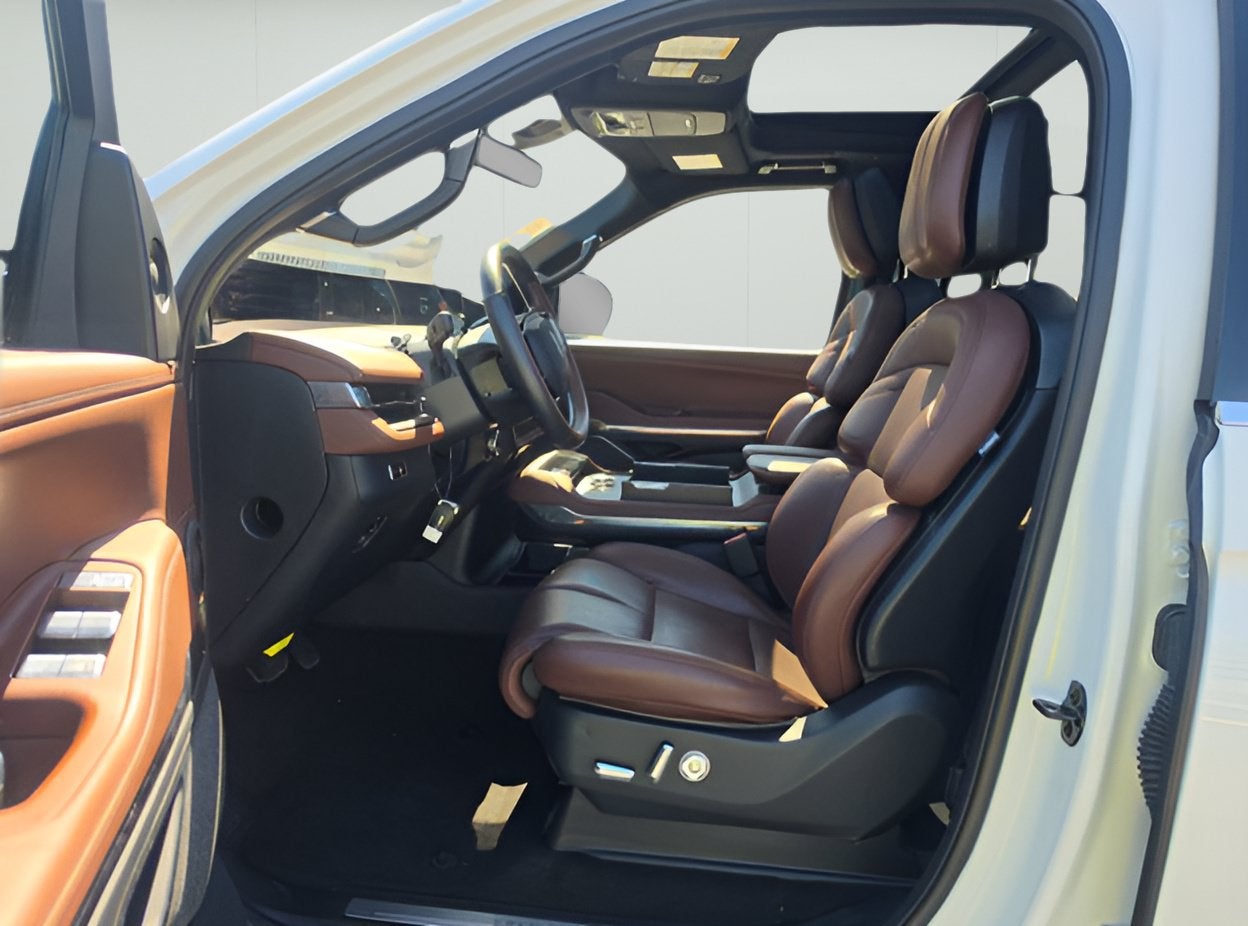 2025 Lincoln Navigator L Reserve