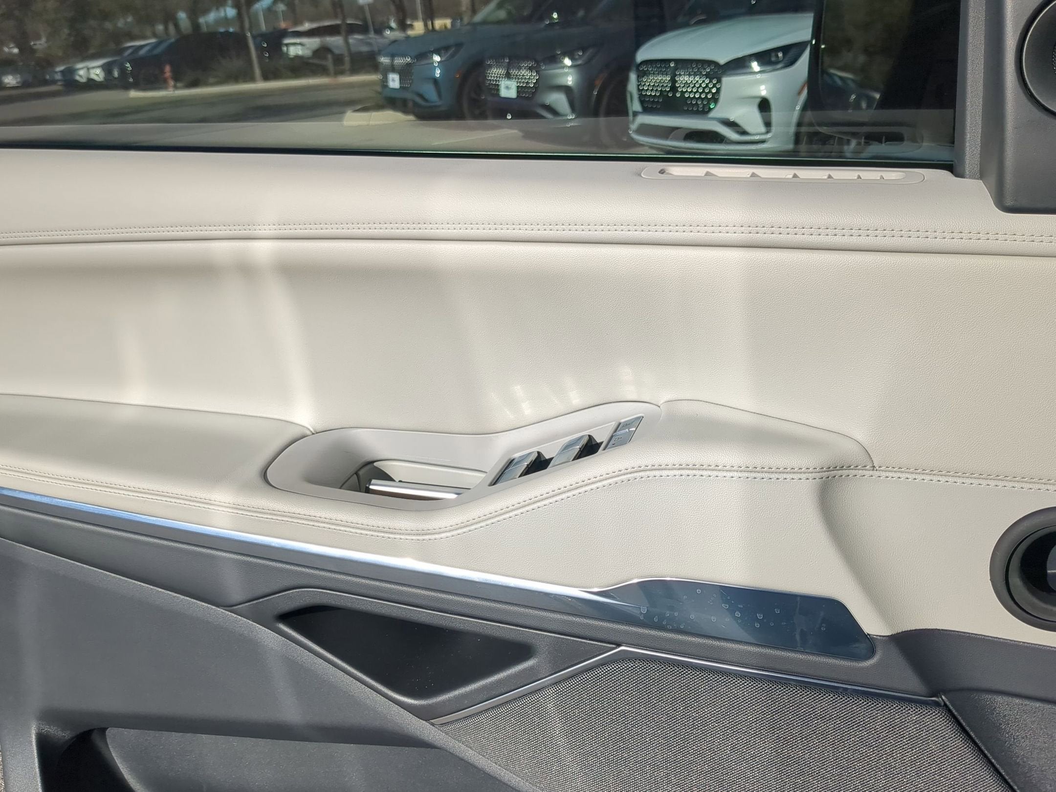 2025 Lincoln Navigator L Reserve