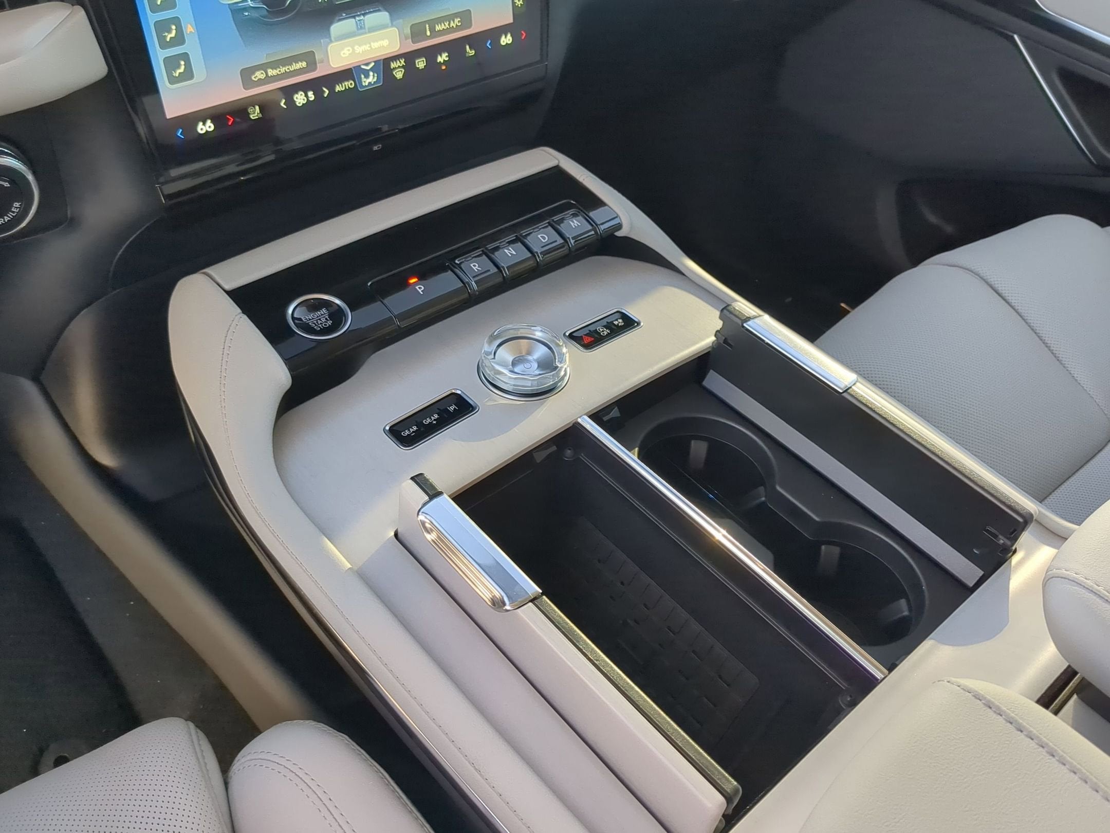 2025 Lincoln Navigator L Reserve