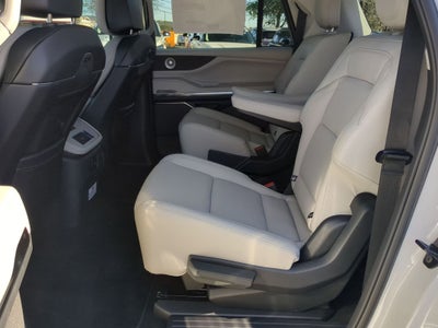 2025 Lincoln Navigator L Reserve