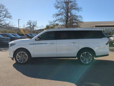 2025 Lincoln Navigator L Reserve