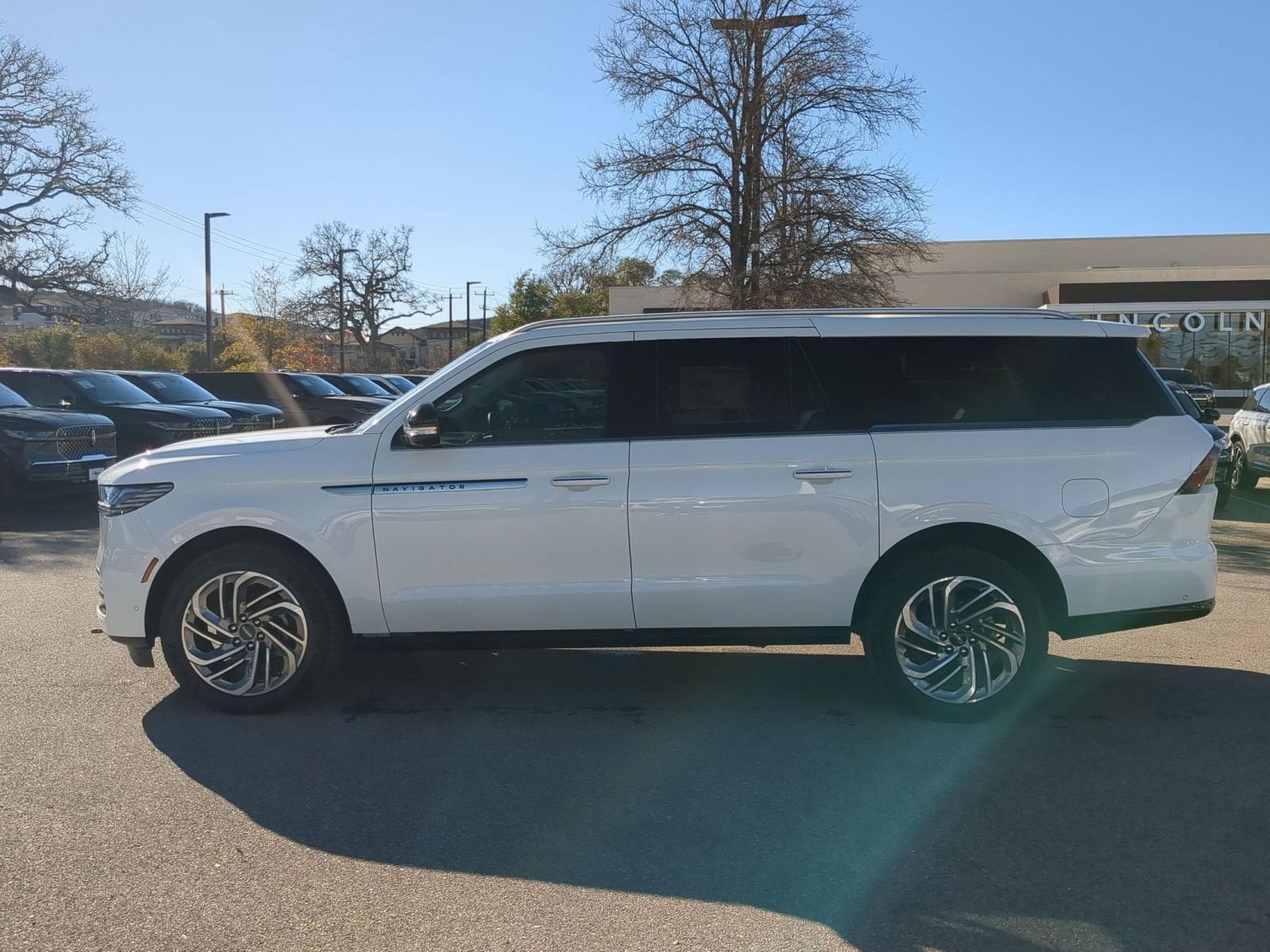 2025 Lincoln Navigator L Reserve