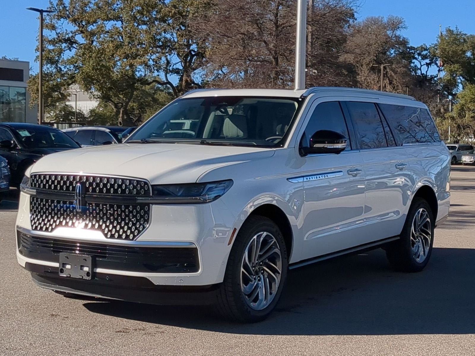 2025 Lincoln Navigator L Reserve