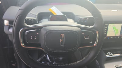 2027 Lincoln Navigator L Reserve