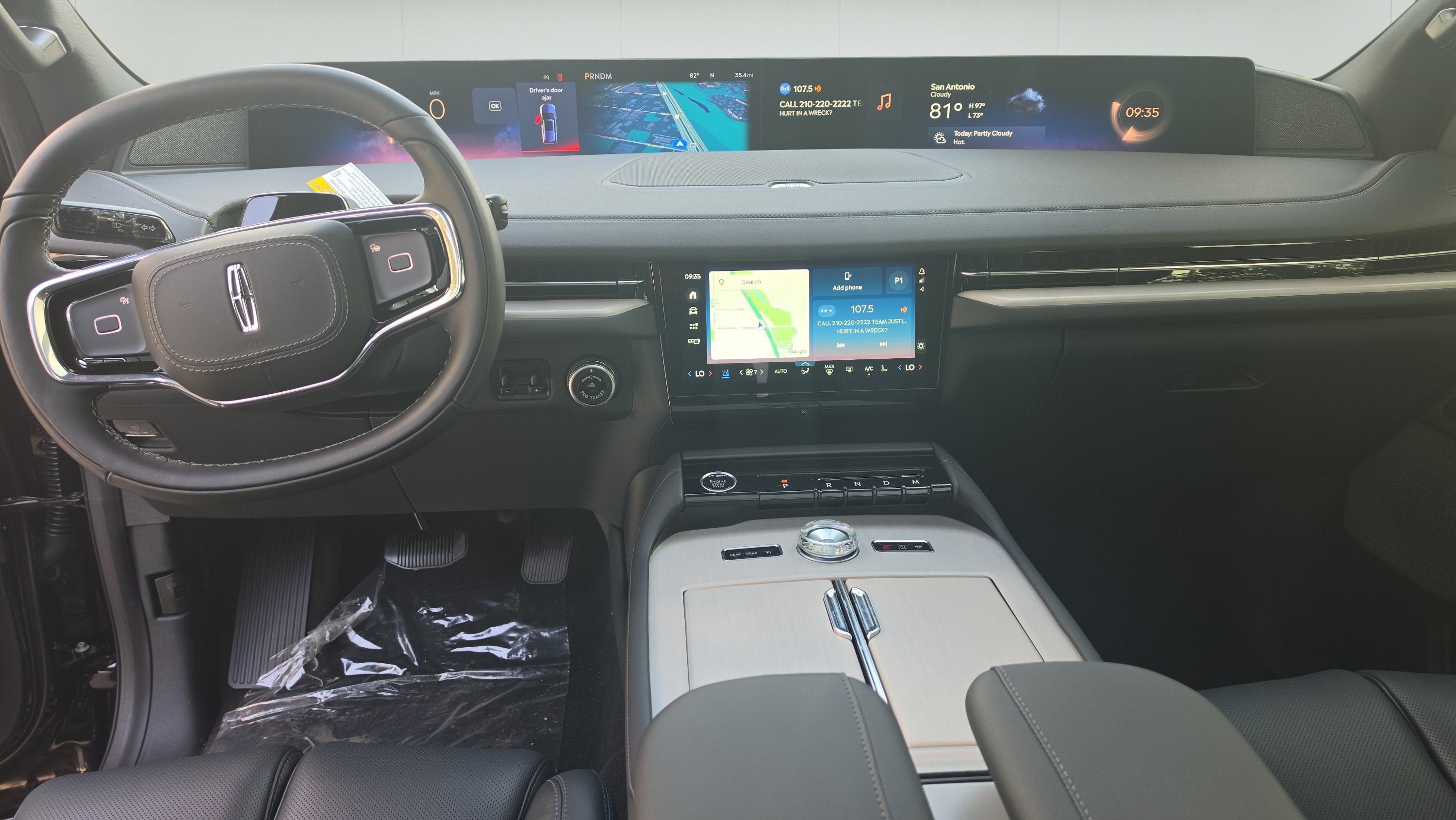 2027 Lincoln Navigator L Reserve