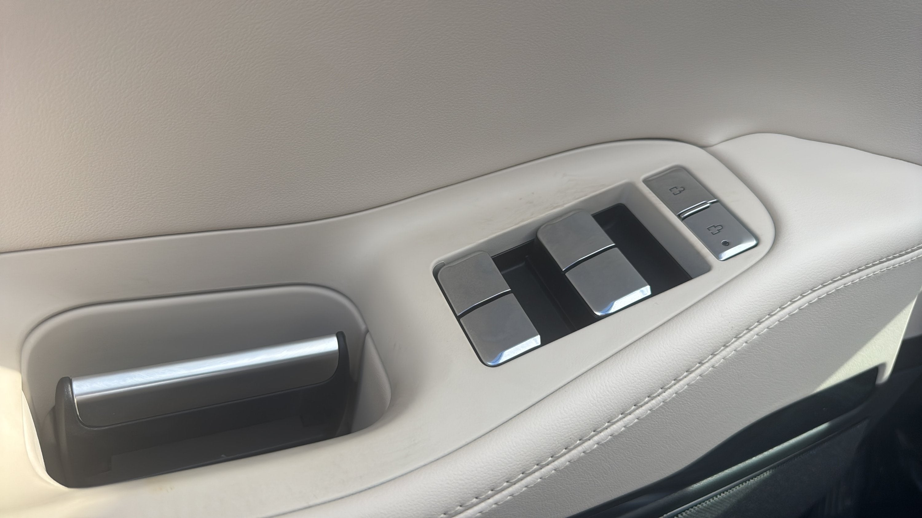 2027 Lincoln Navigator L Reserve