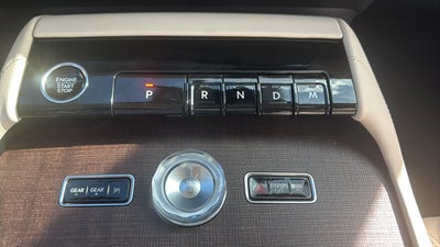 2027 Lincoln Navigator L Reserve