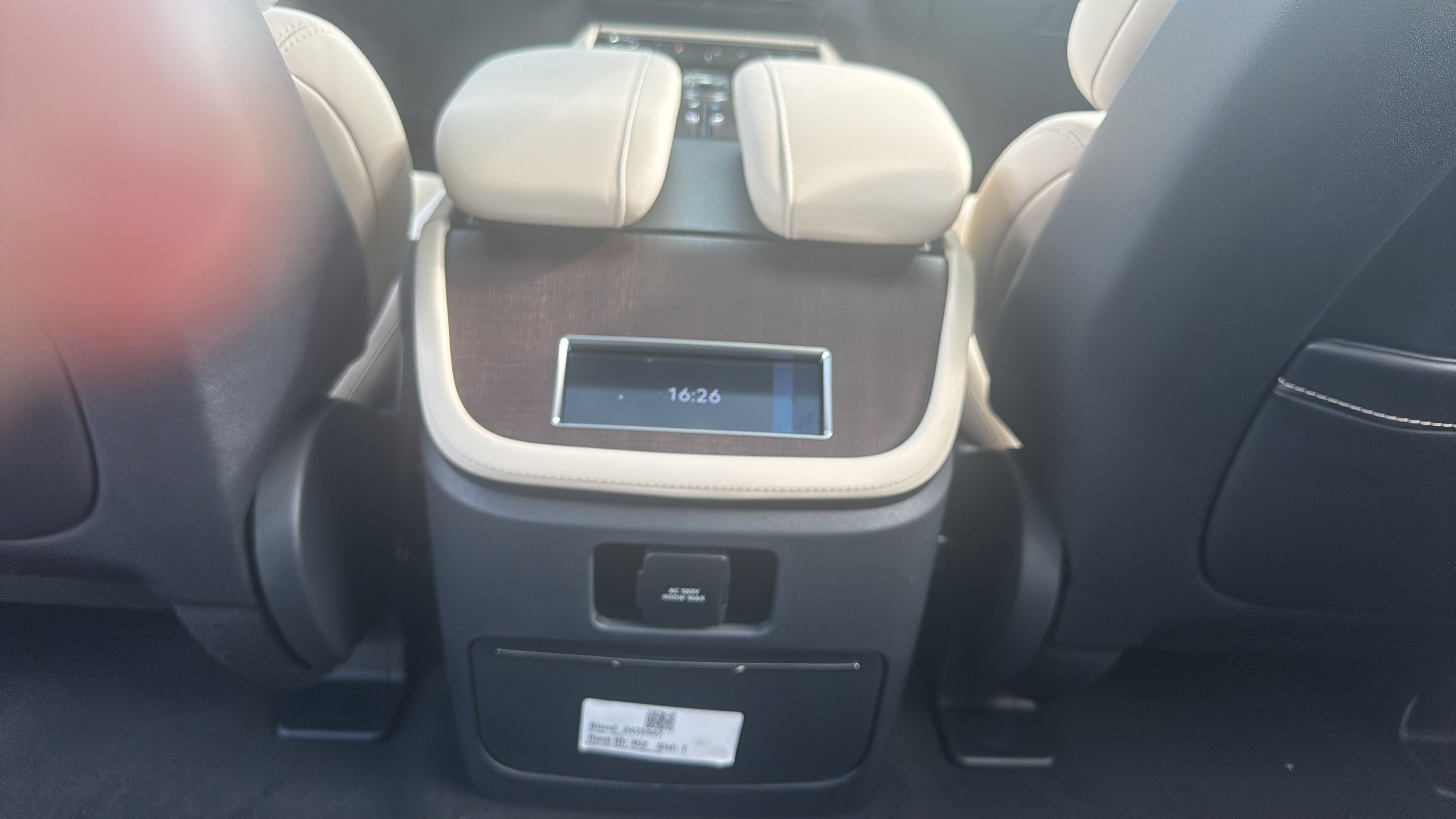 2027 Lincoln Navigator L Reserve