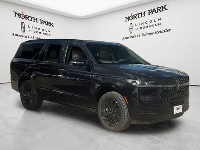 2027 Lincoln Navigator L Reserve