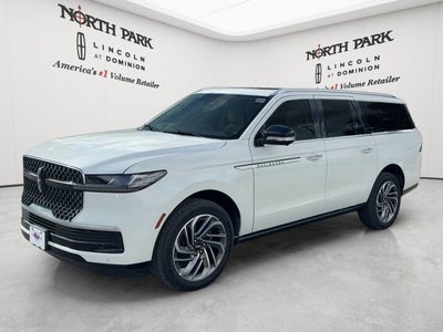 2027 Lincoln Navigator L Reserve
