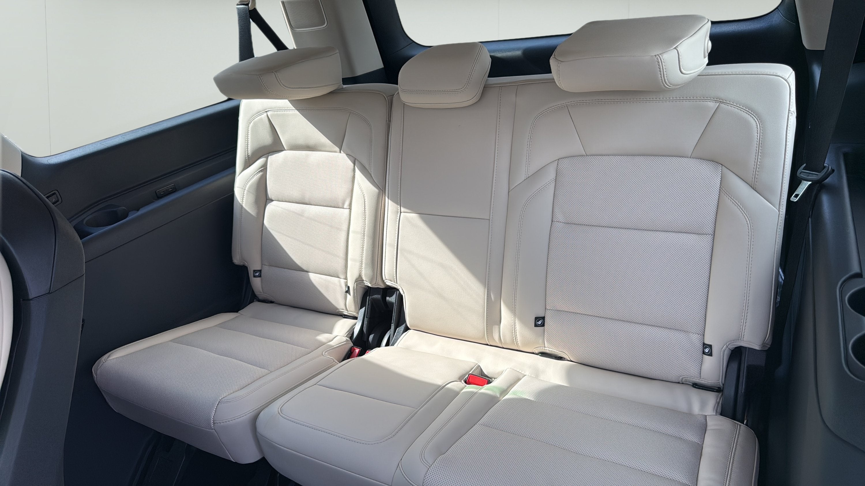 2027 Lincoln Navigator L Reserve