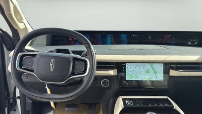 2027 Lincoln Navigator L Reserve