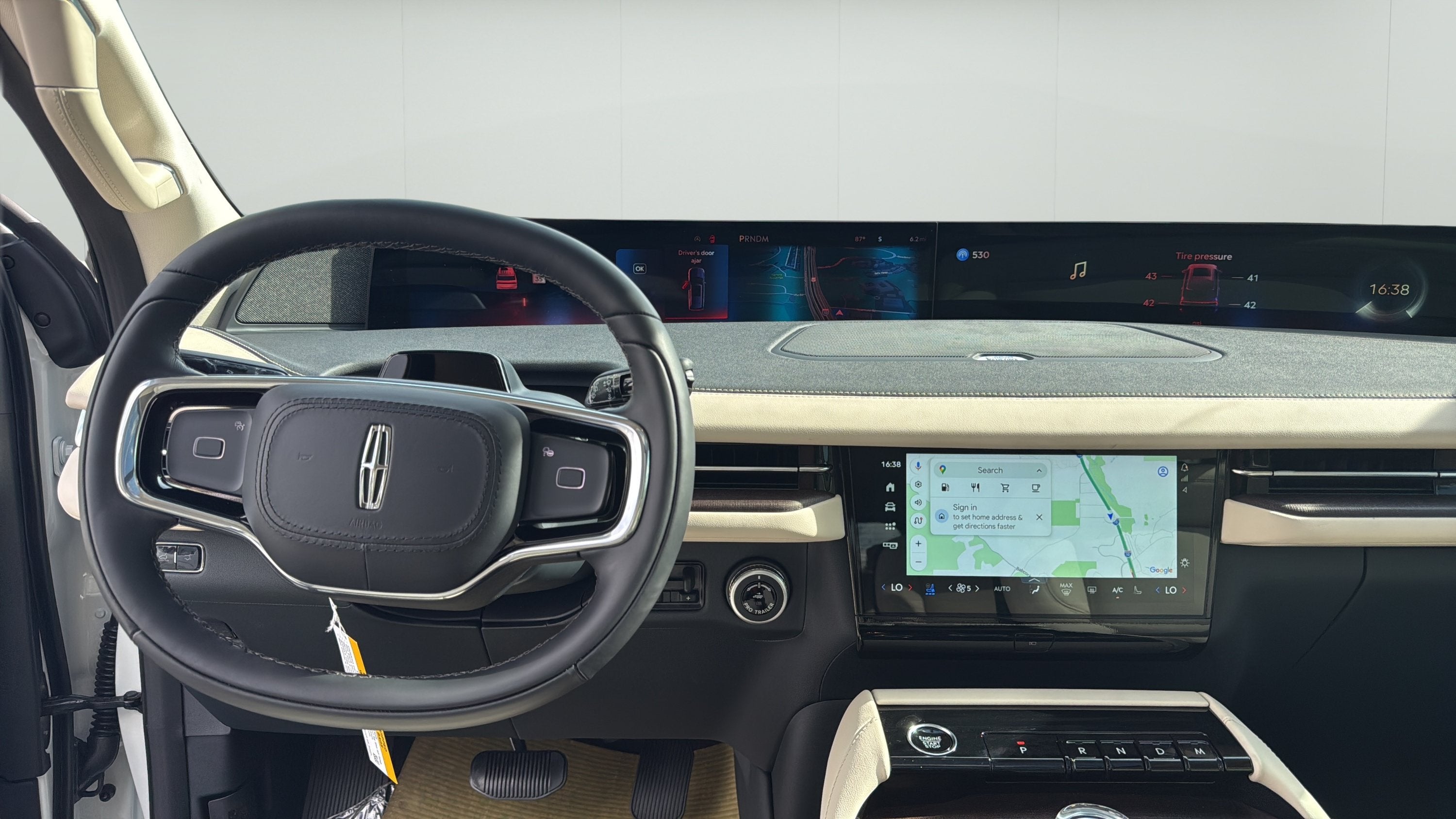 2027 Lincoln Navigator L Reserve
