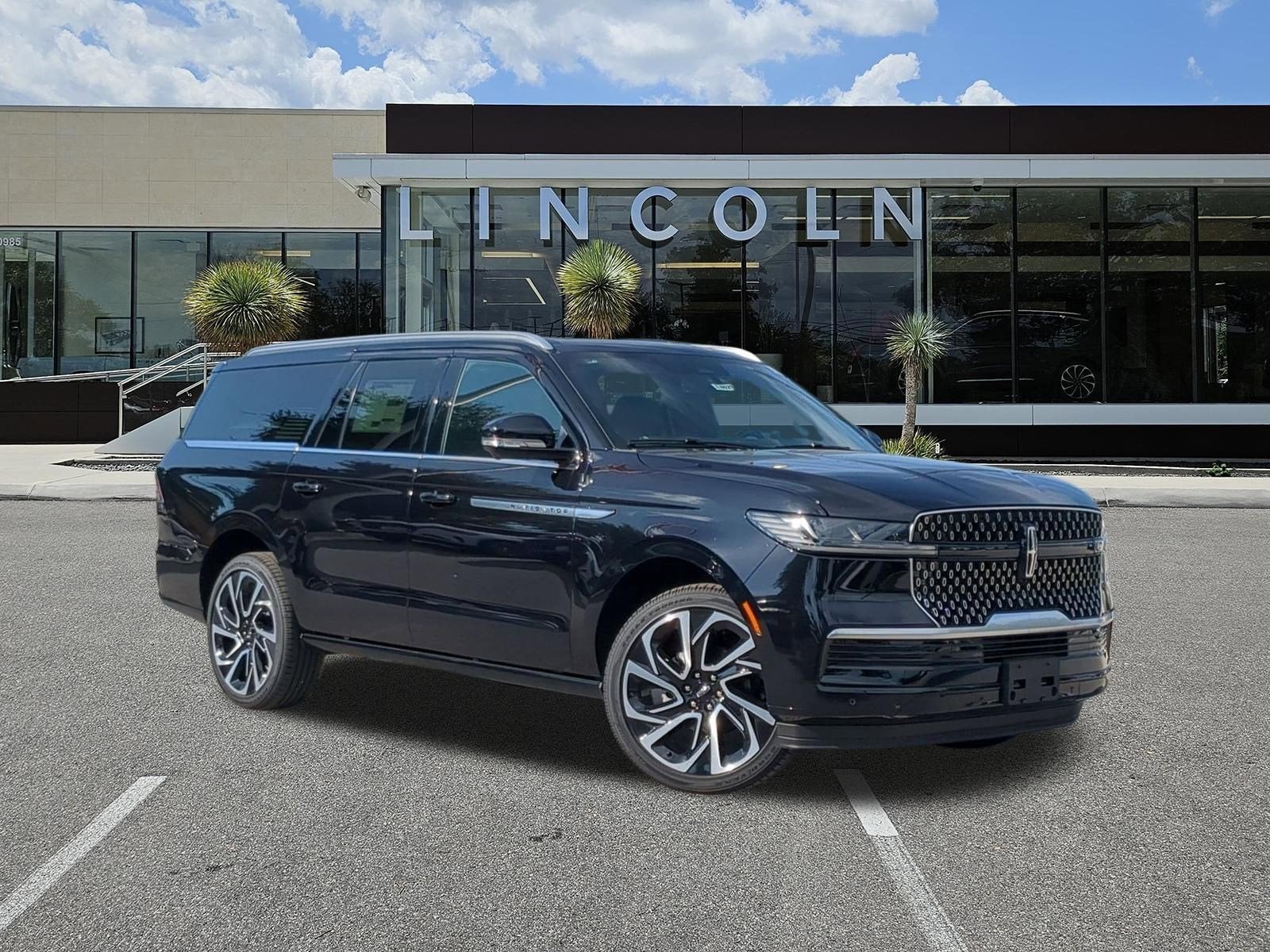 2026 Lincoln Navigator L Reserve