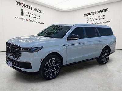 2027 Lincoln Navigator L Reserve