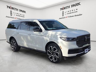 2027 Lincoln Navigator L Reserve