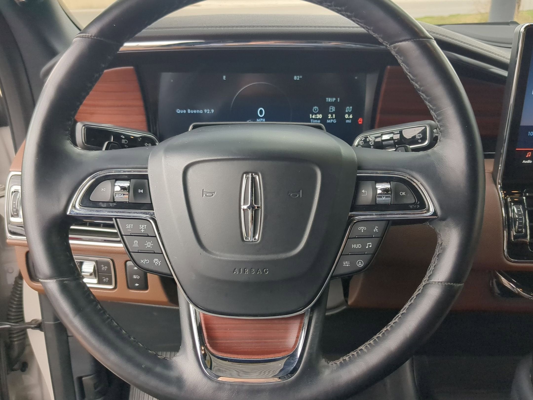 2023 Lincoln Navigator L Reserve