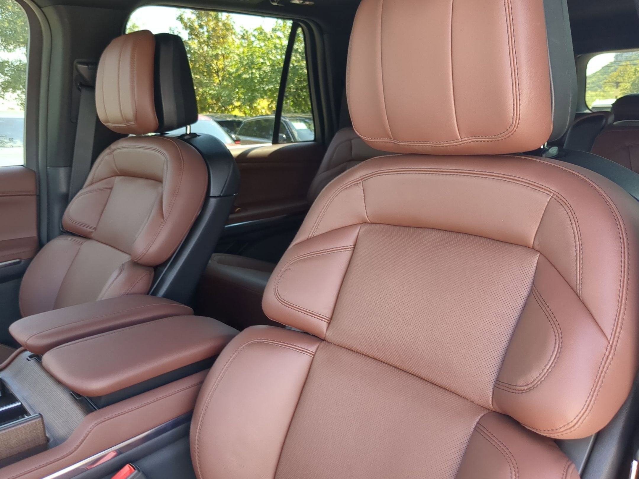 2025 Lincoln Navigator L Reserve