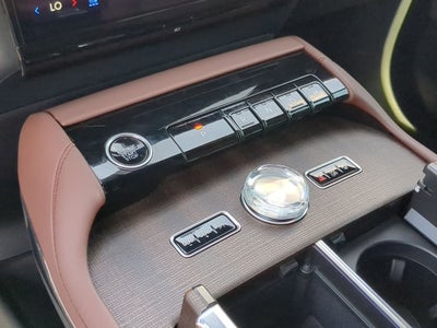 2025 Lincoln Navigator L Reserve