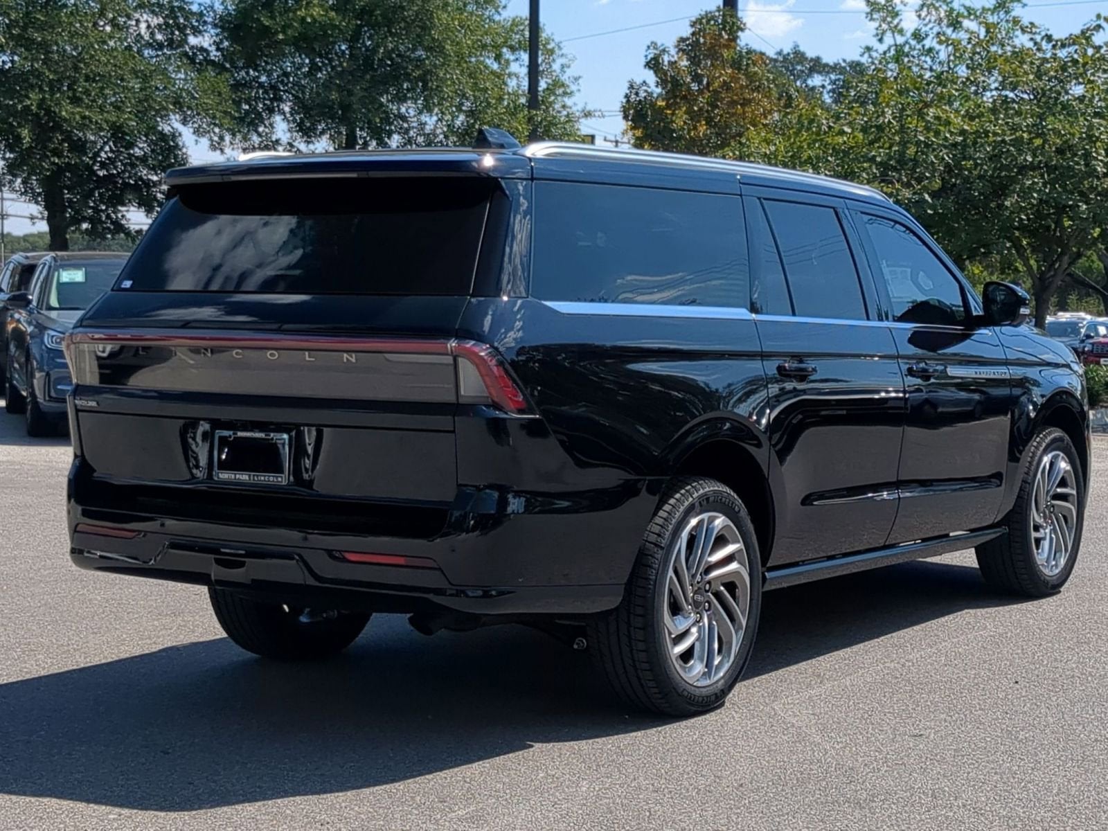 2025 Lincoln Navigator L Reserve