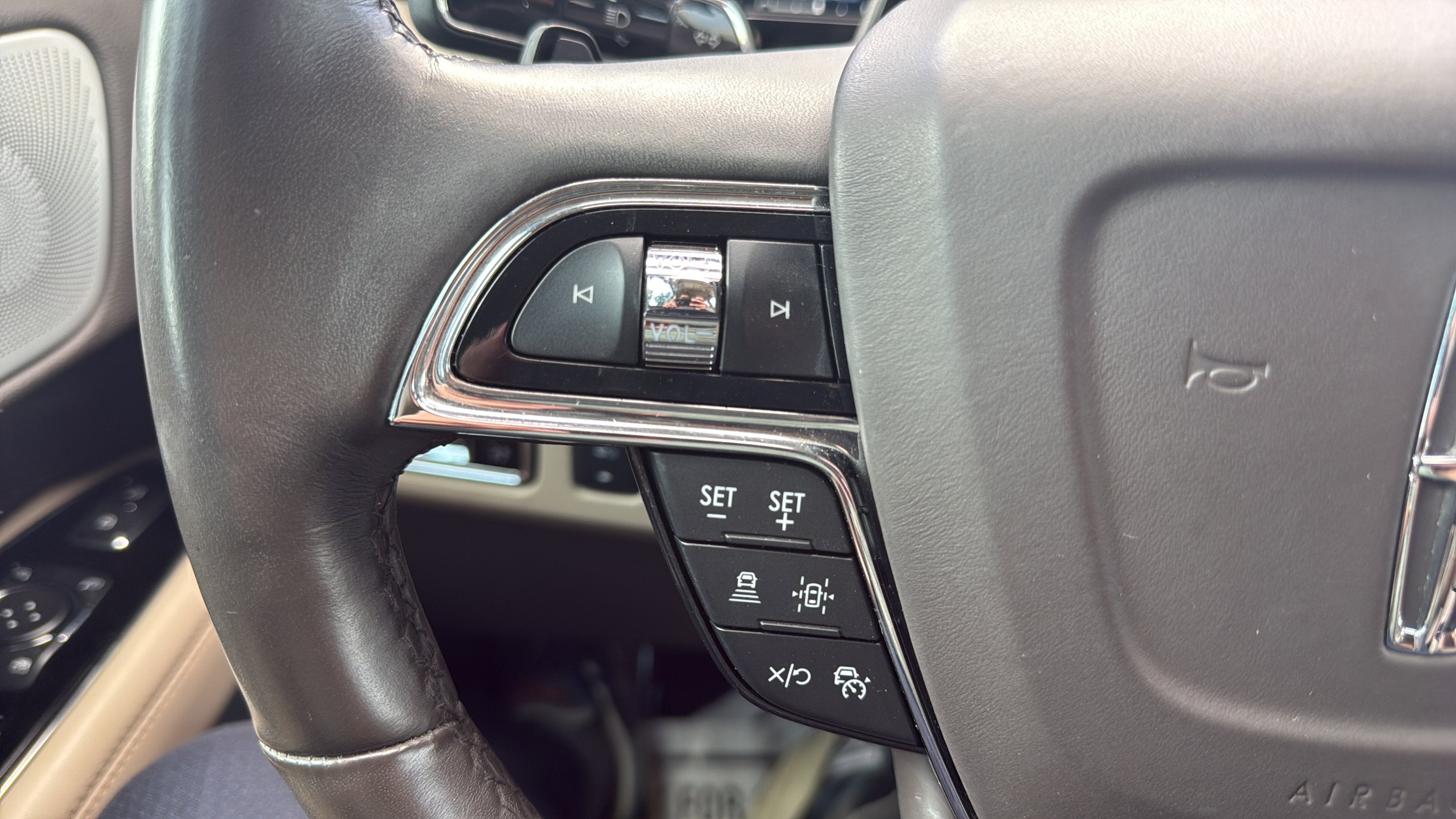 2023 Lincoln Navigator L Reserve
