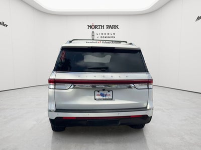 2023 Lincoln Navigator L Reserve