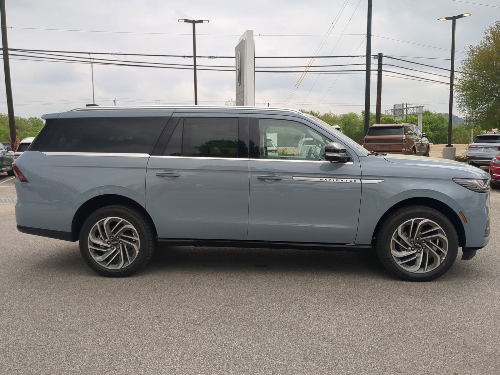 2026 Lincoln Navigator L Reserve