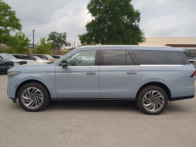 2026 Lincoln Navigator L Reserve