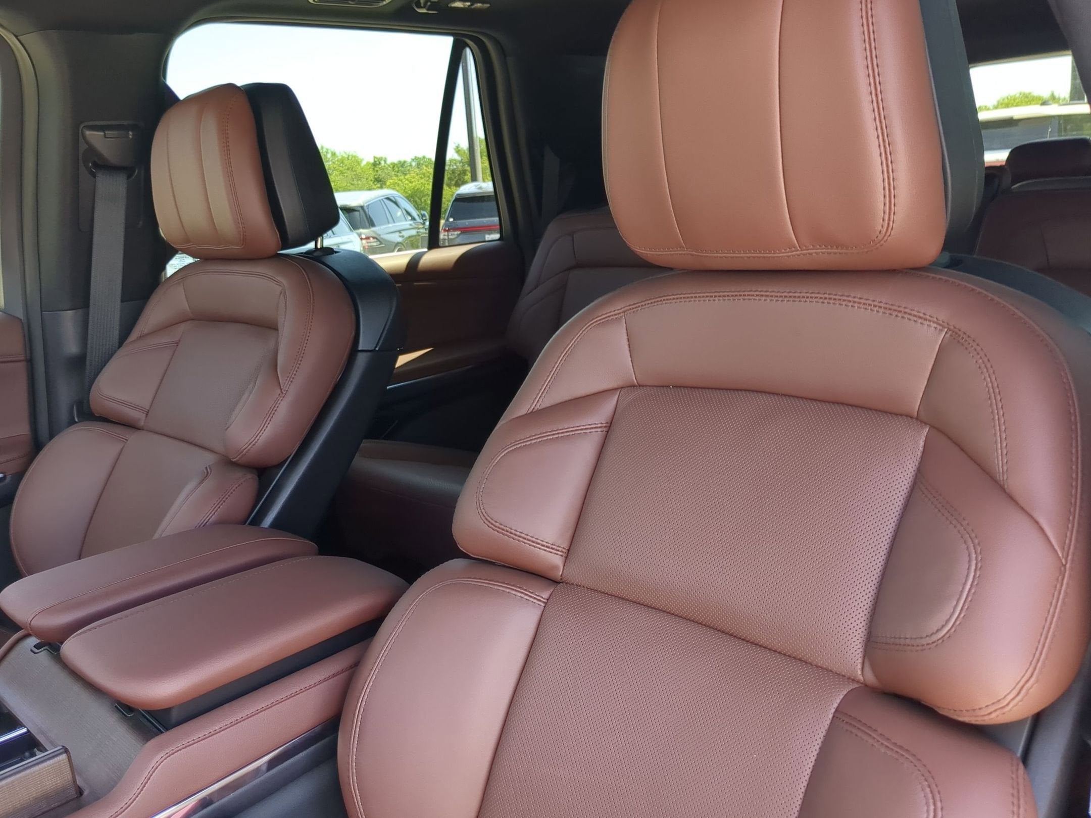 2025 Lincoln Navigator L Reserve